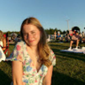 Meet your Posher, Ava